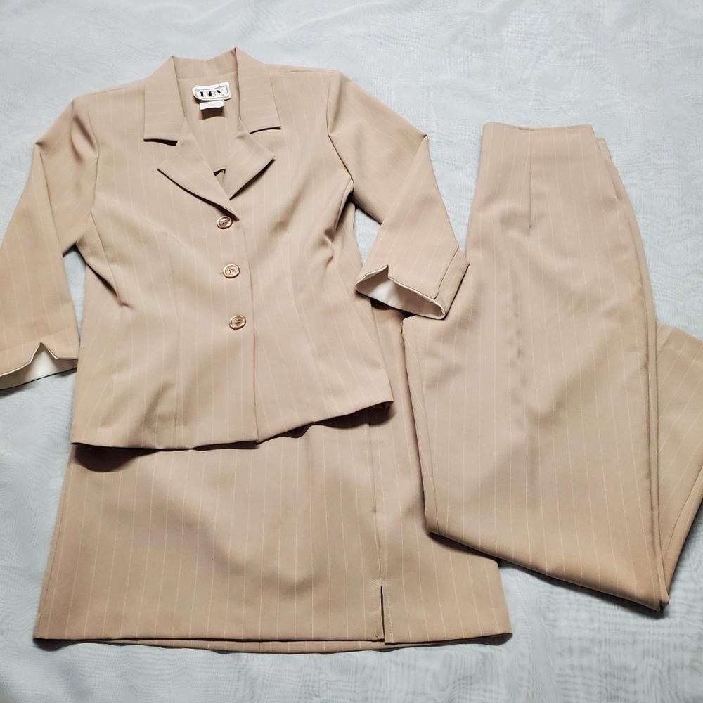 DBY 90s Business Suit / Set